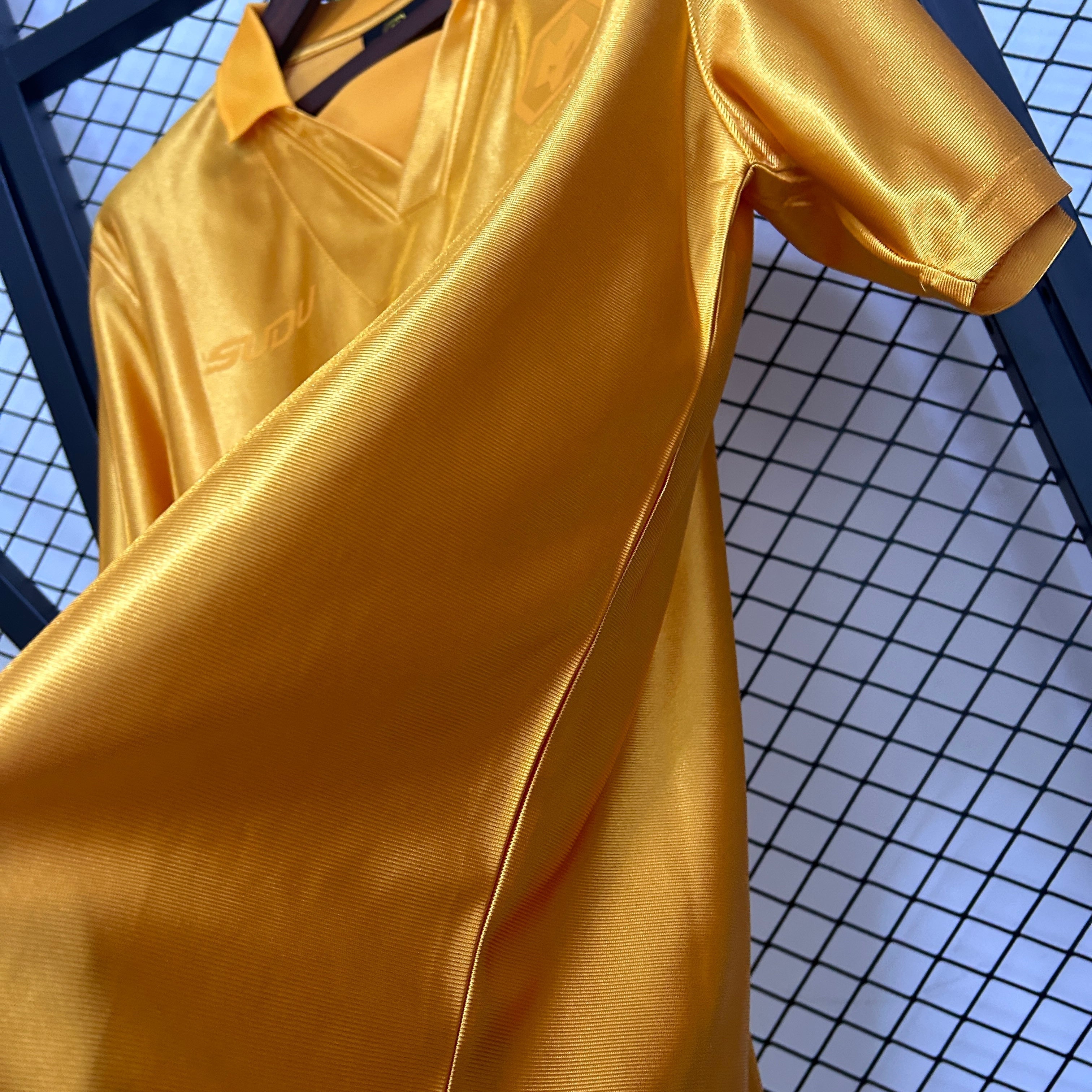 Camisa Wolves 25/26 70th Anniversary