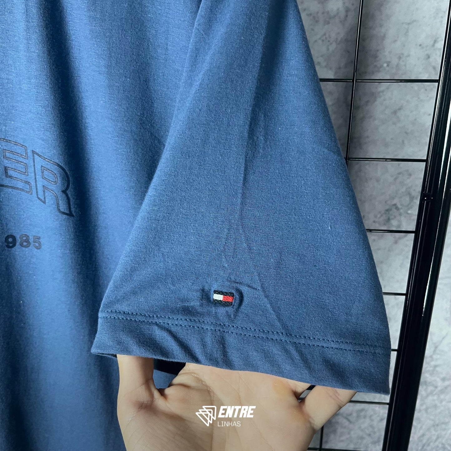 CAMISA ENTRE LINHAS