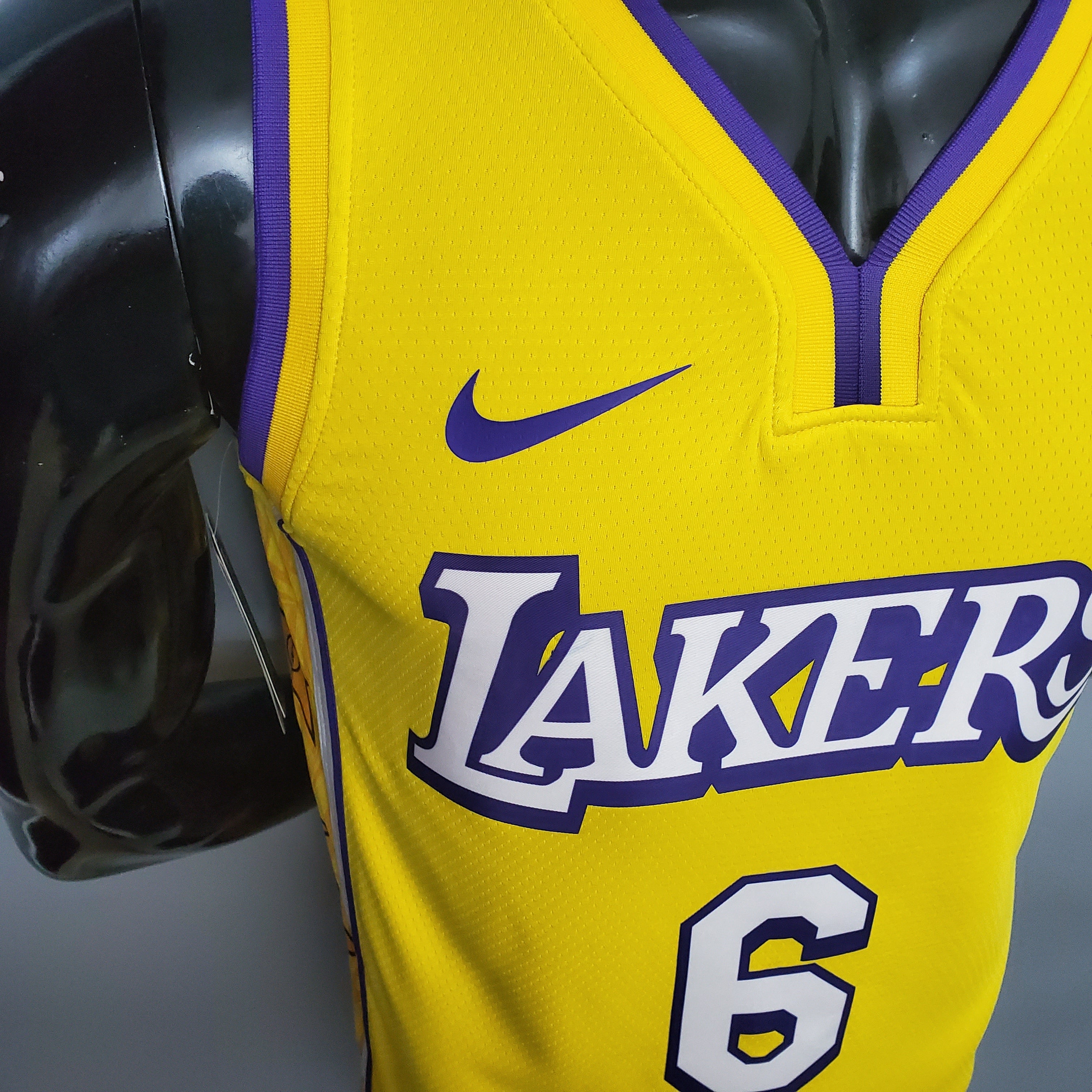 Camisa NBA Lakers #6 James V-neck Nike Connection - 23/24