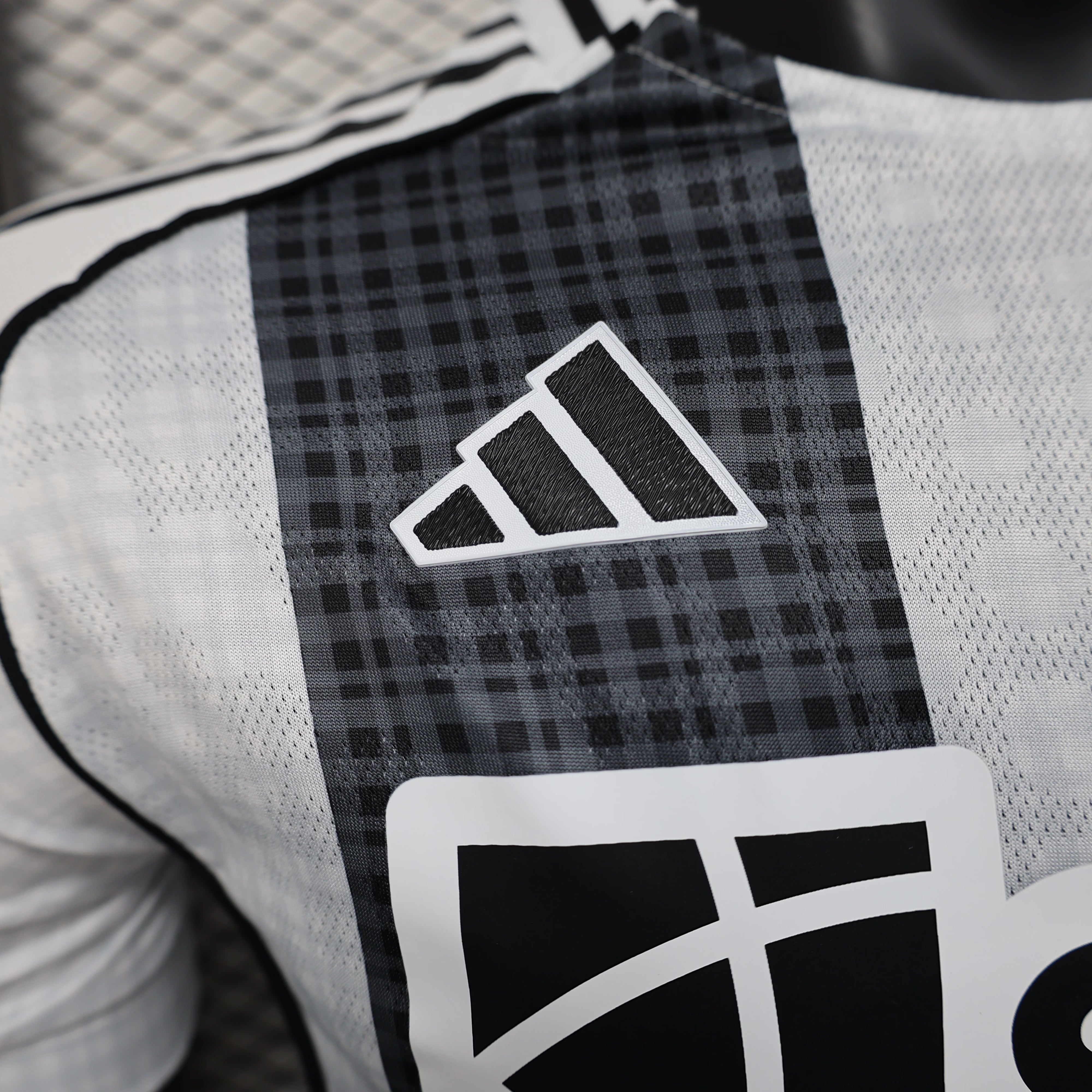 Camisa Newcastle United 25/26 Jogador