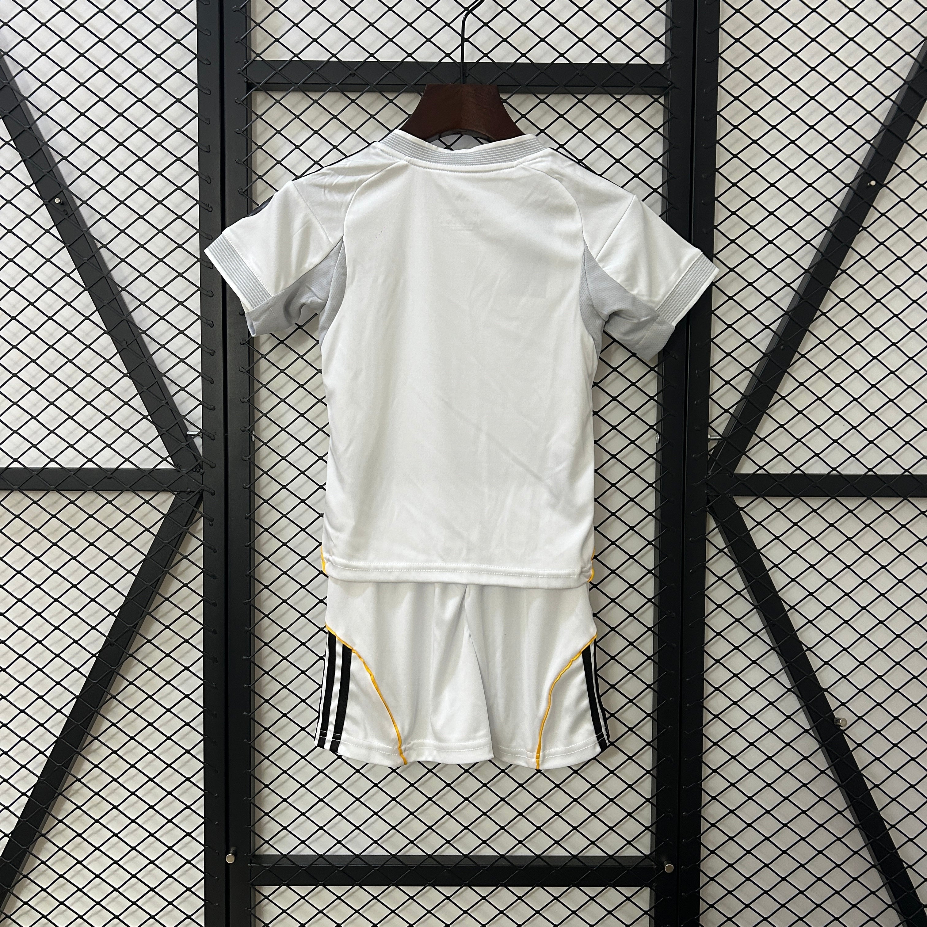 Kids Real Madrid 25/26 Home
