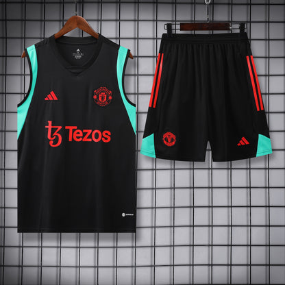 Kit Treino Manchester United 23/24 Adidas - Preto