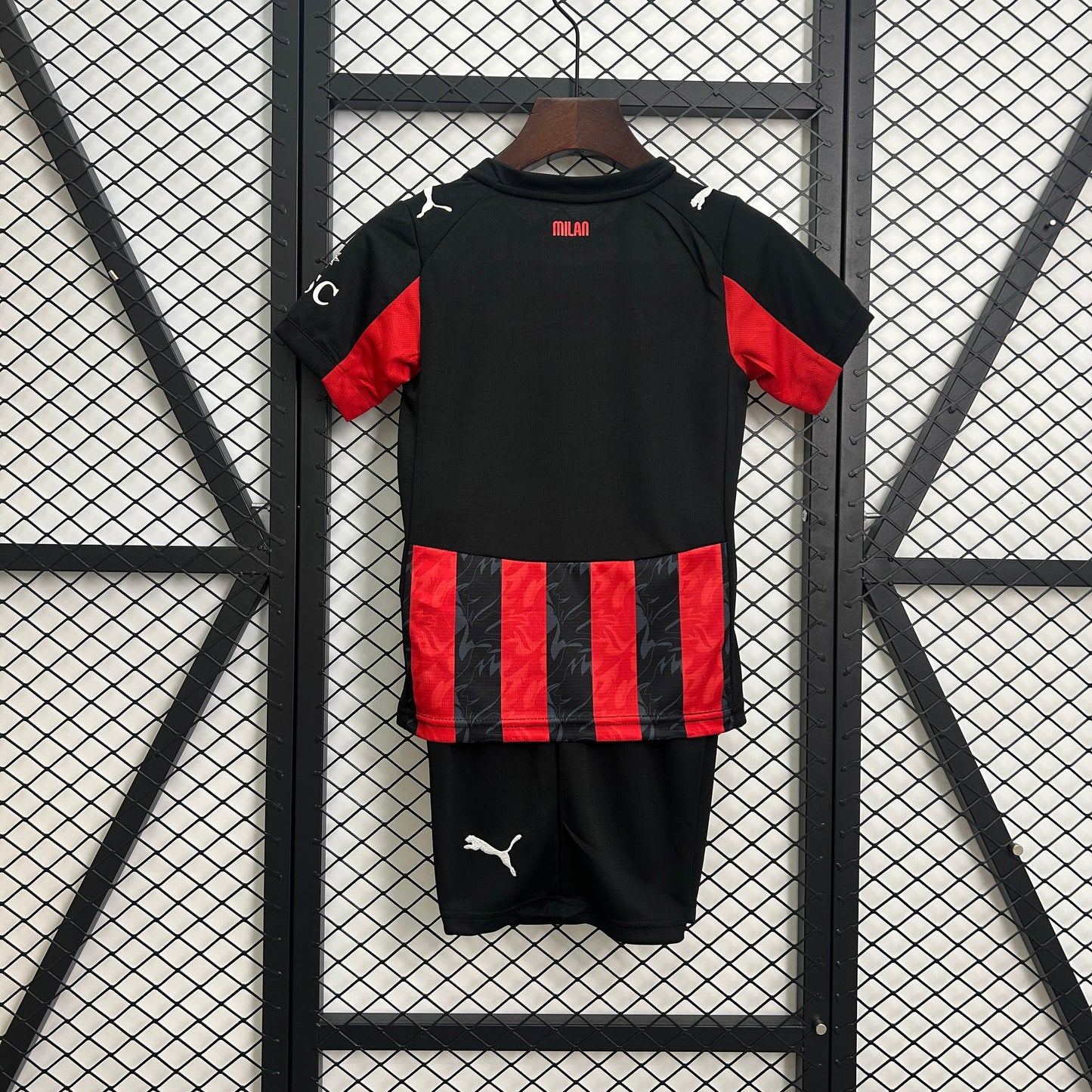 Kids Milan l 25/26