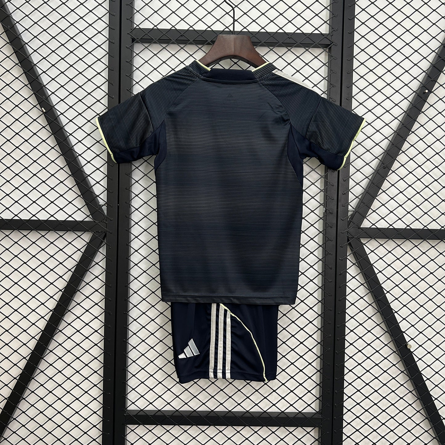 Kids Real Madrid 25/26 Away