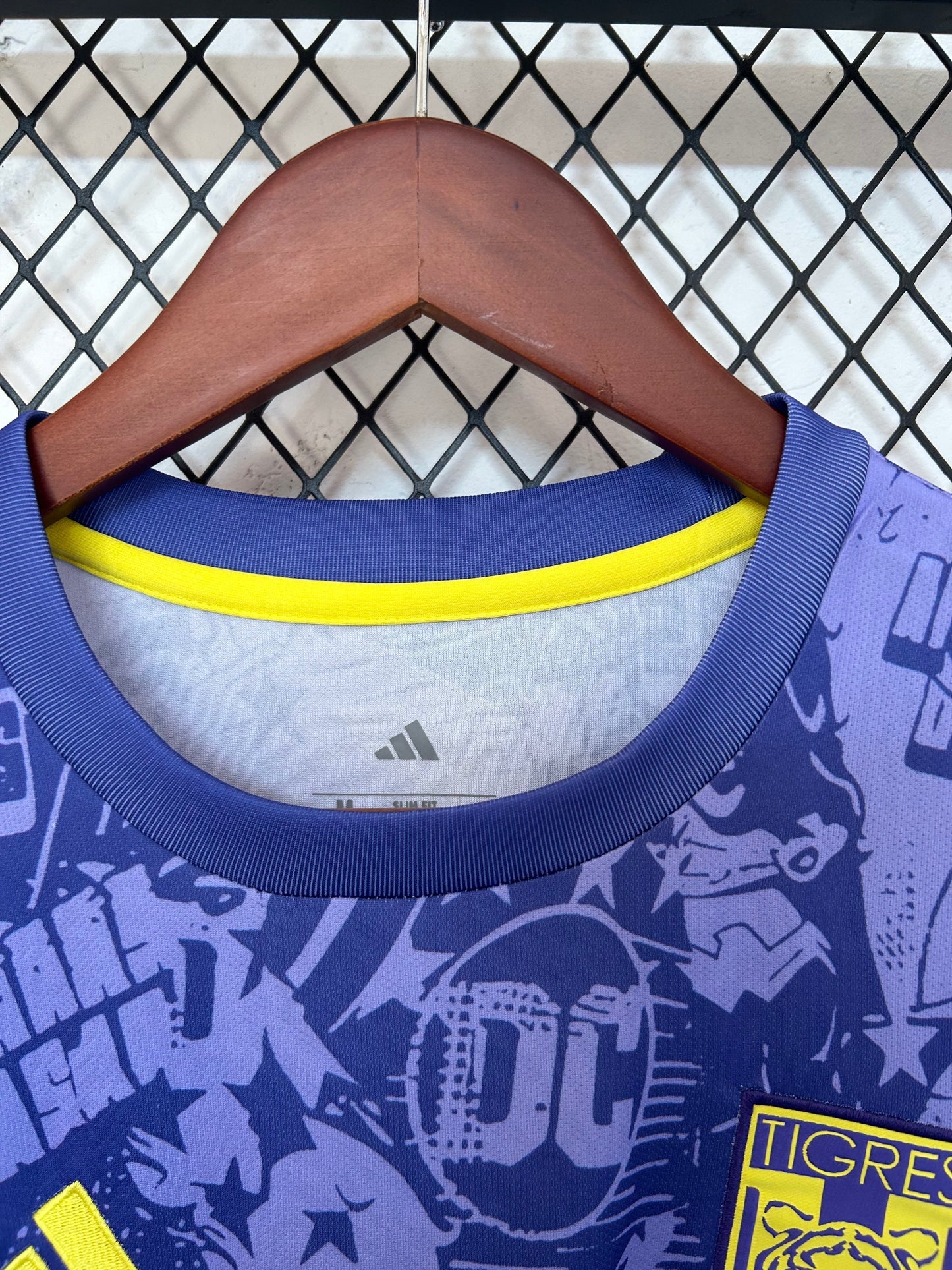 Camisa Tigres Pré Jogo 25/26