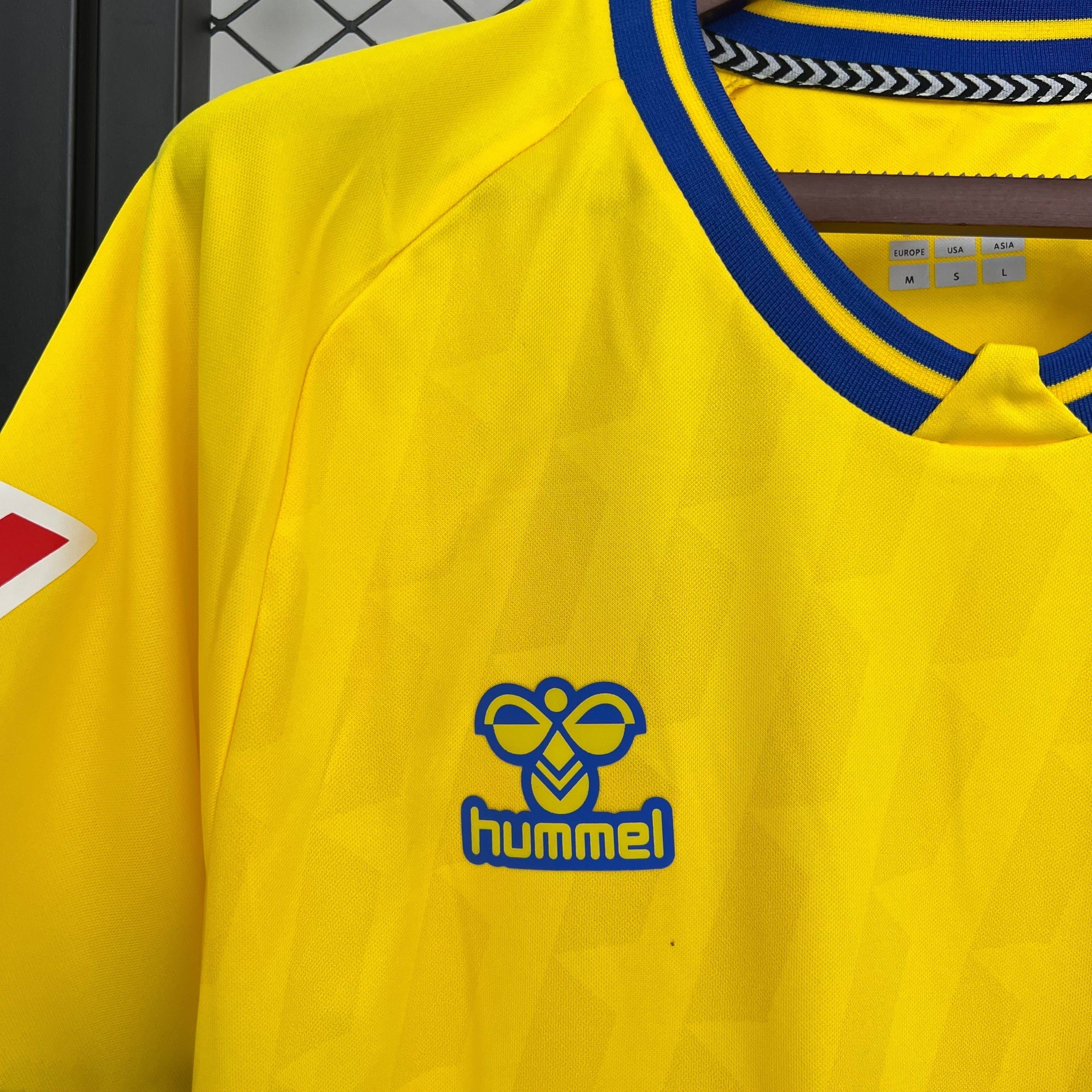 Camisa Las Palmas home 25/26 - Torcedor Masculina