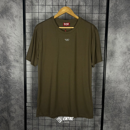 CAMISA ENTRE LINHAS