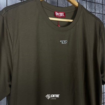 CAMISA ENTRE LINHAS