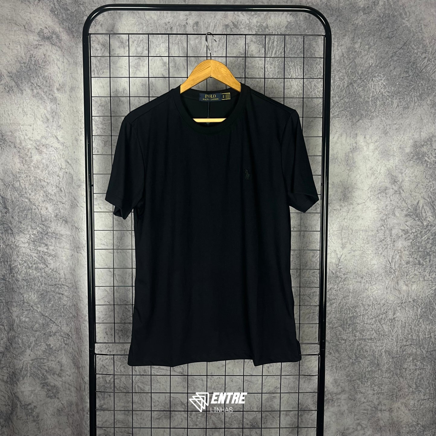 CAMISA ENTRE LINHAS