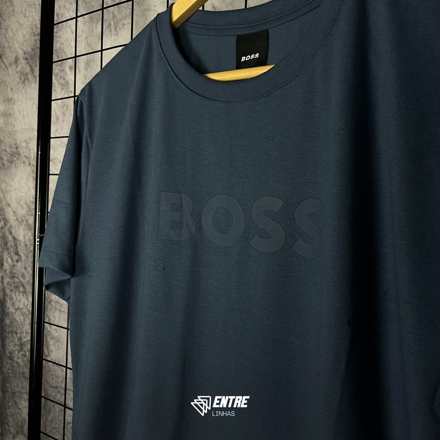CAMISA ENTRE LINHAS