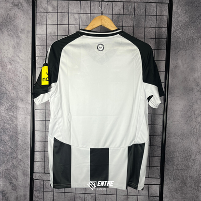 Camisa Newcastle l 2024/25 Listrada - Modelo Torcedor (PRONTA ENTREGA)