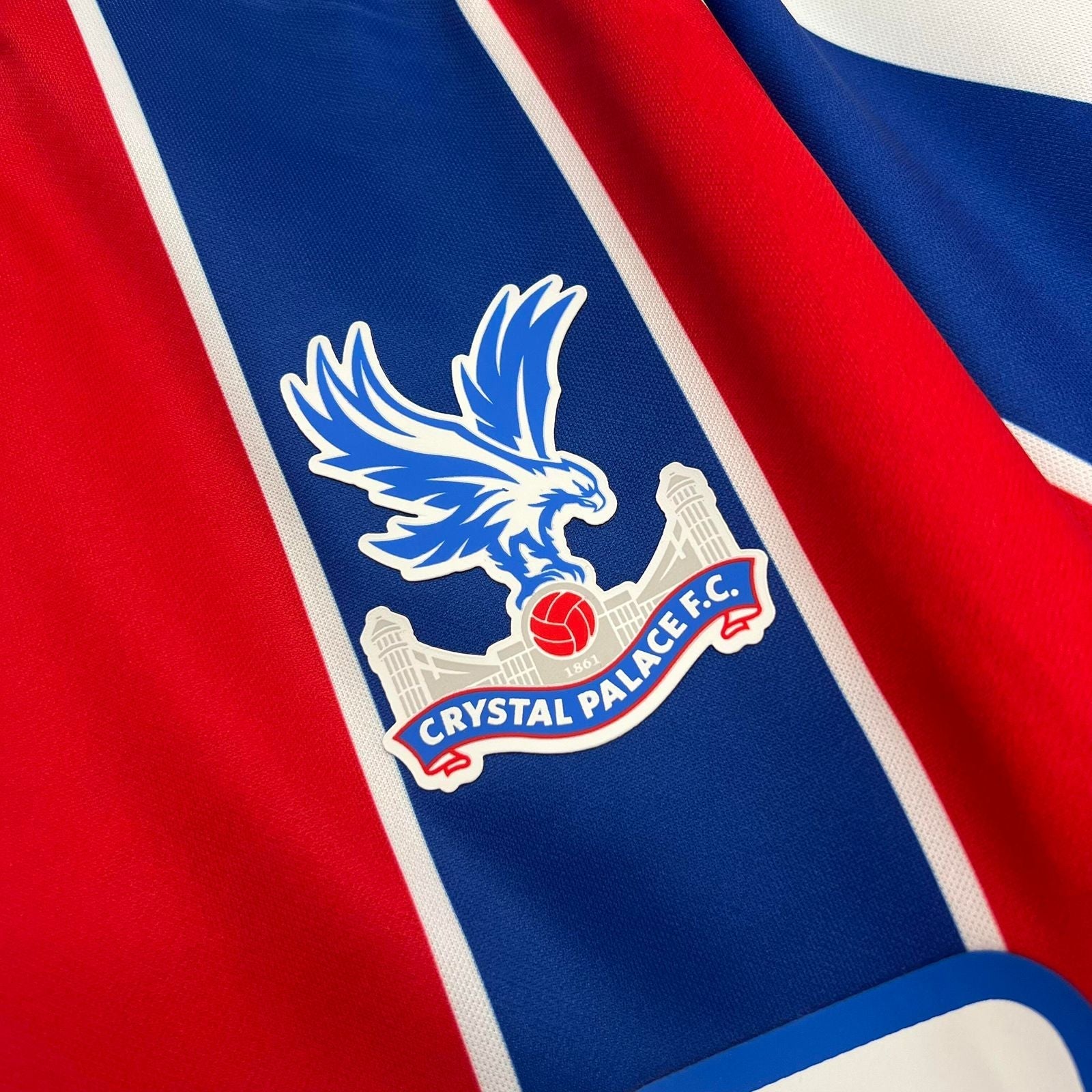 Camisa Crystal Palace Home  25/26 - Torcedor Masculina