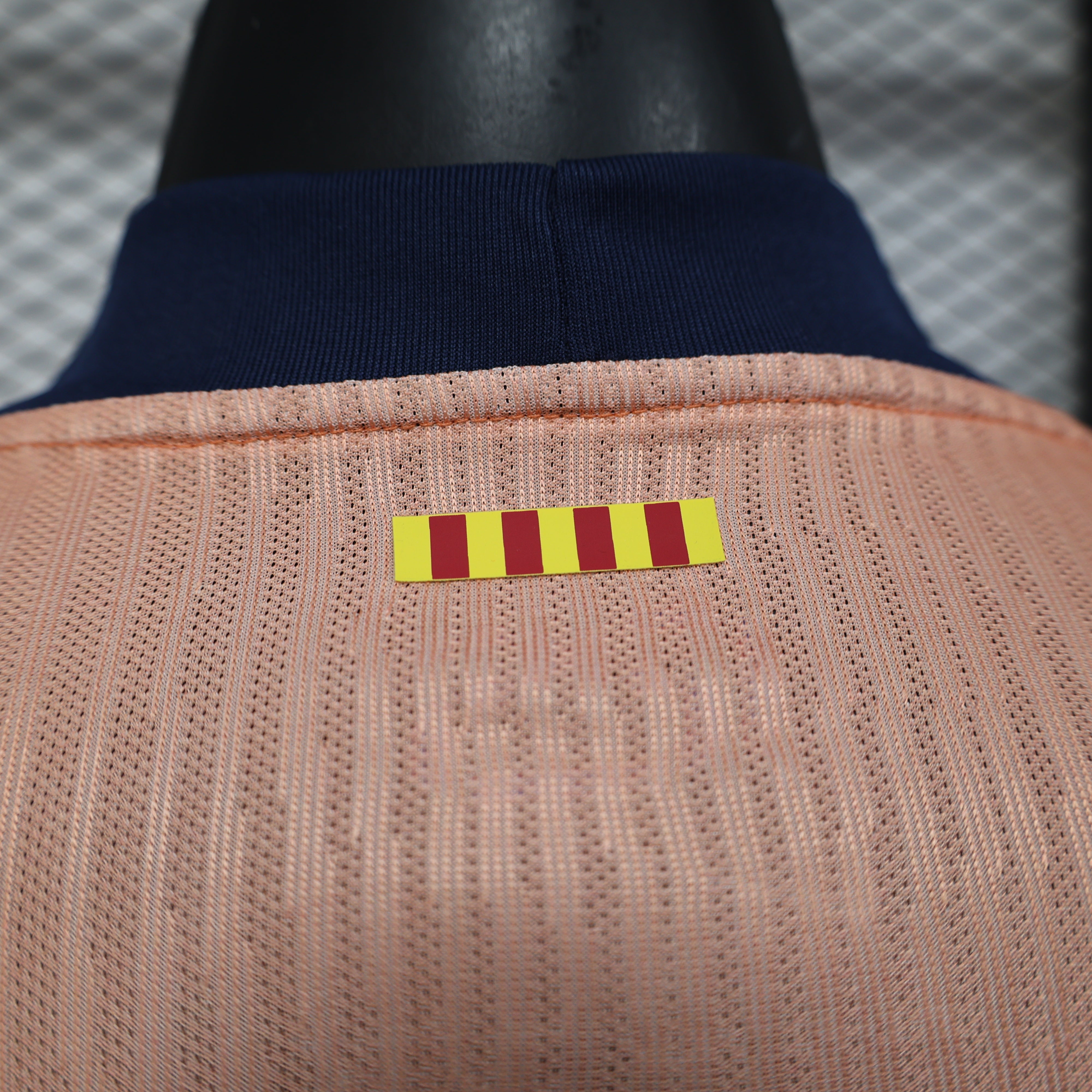 Camisa Barcelona 25/26 Special Edition Jogador - Marrom